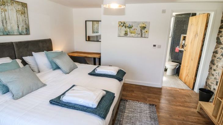 Bwthyn Y Bugail (Shepherd's Cottage - Photo 10