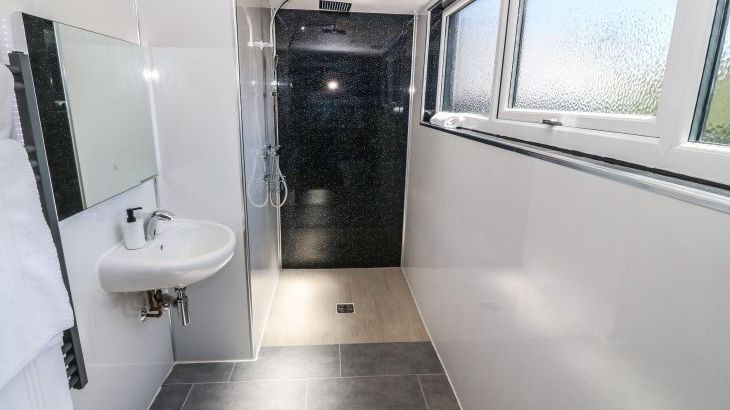 Bwthyn Y Bugail (Shepherd's Cottage - Photo 26