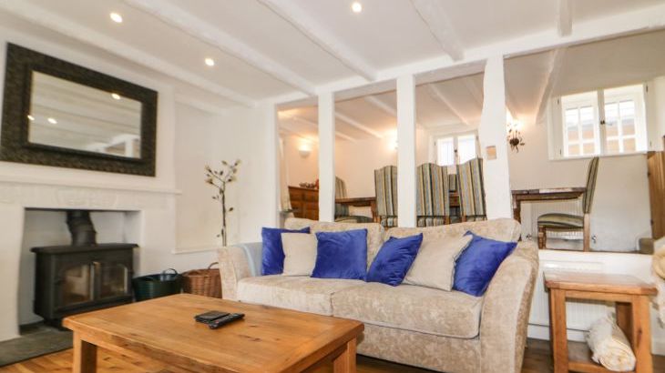 Great Western Farmhouse - Photo 5