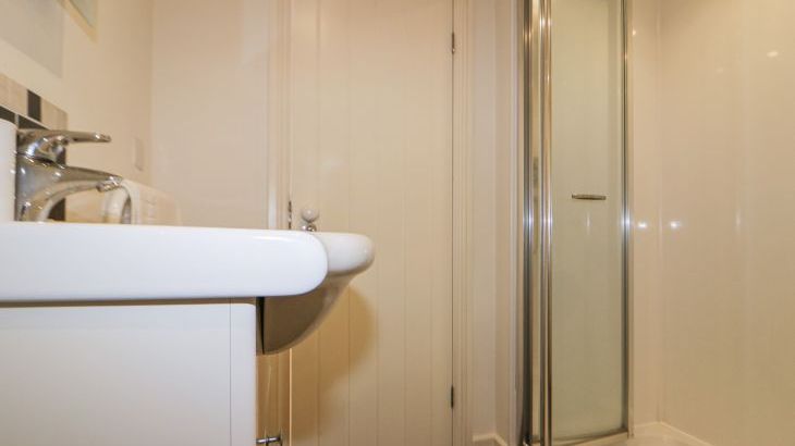 Great Western Farmhouse - Photo 16