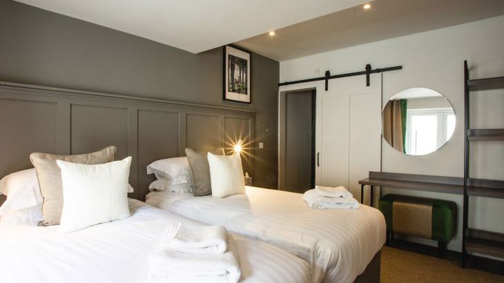 Herriots House - Photo 13