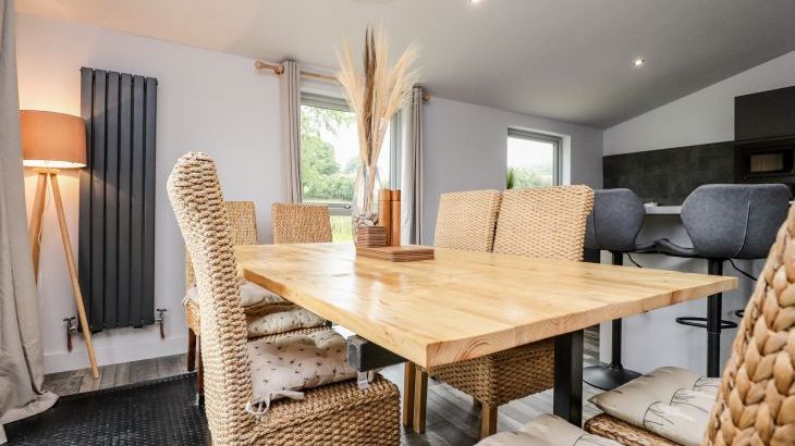 Box Tree Escapes - Photo 2