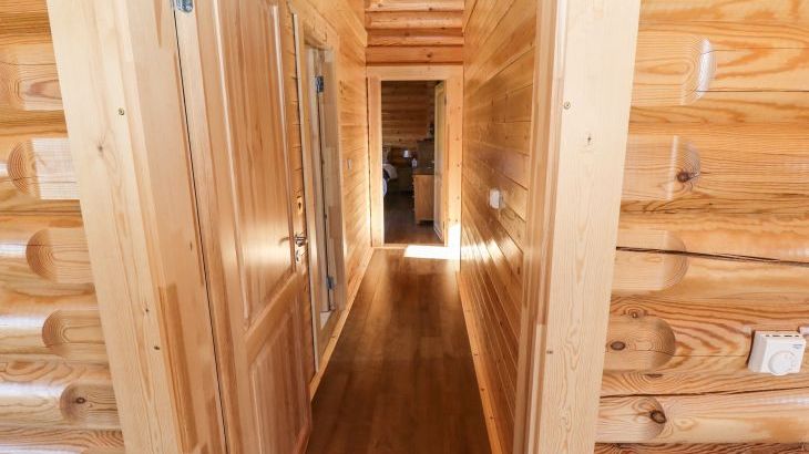 Pine Lodge - Photo 11