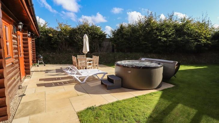 Pine Lodge - Photo 24