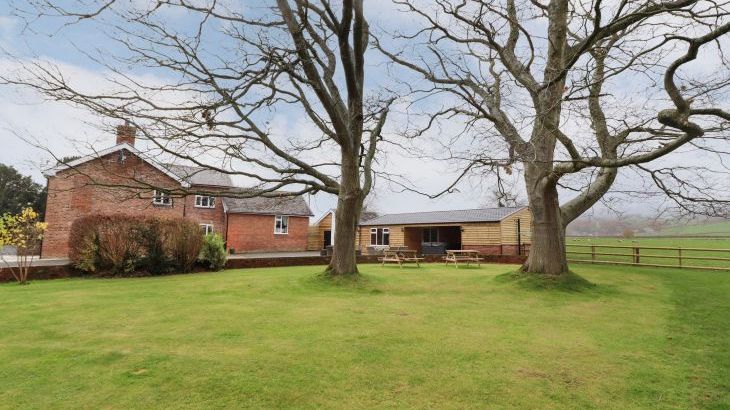 Bodaioch Hall - Photo 82