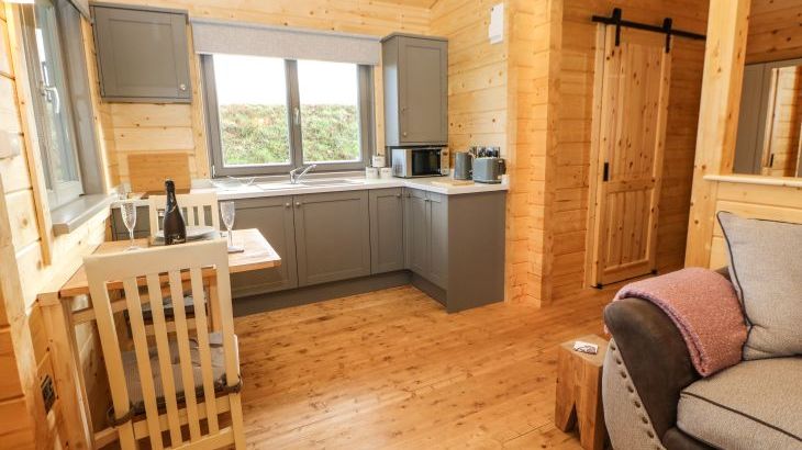 Otters Holt - Photo 3