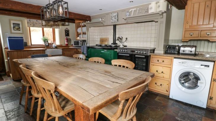 Hazel Barn - Photo 9