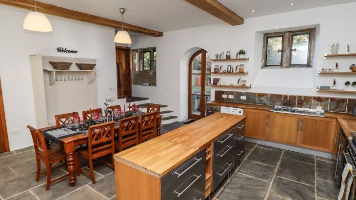 The Gatehouse - Photo 16