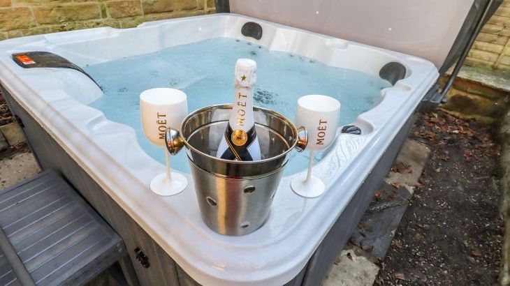 The Gatehouse - Photo 45