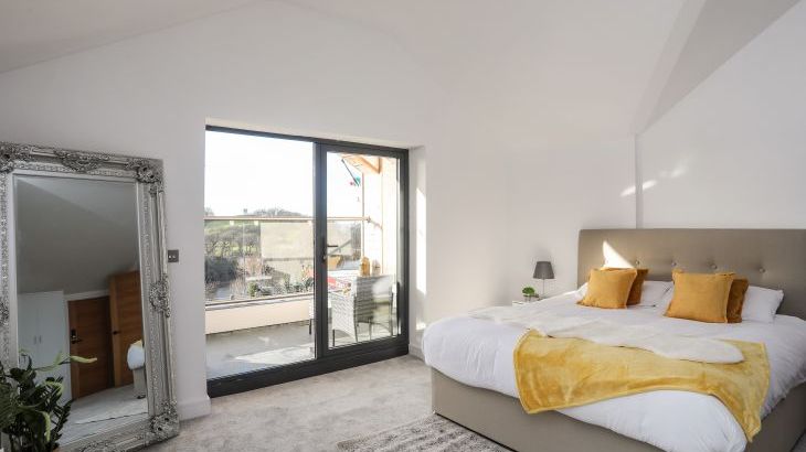 Bryn Min Manton Penthouse - Photo 11