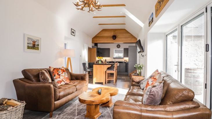 The Steading - Photo 6