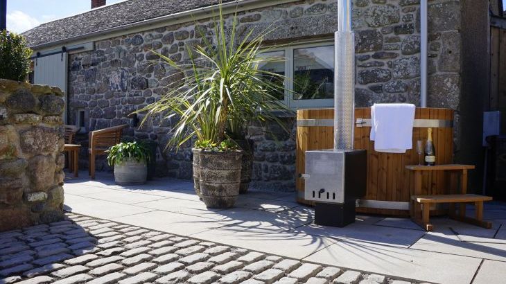 The Wink, Cape Cornwall - Main Photo