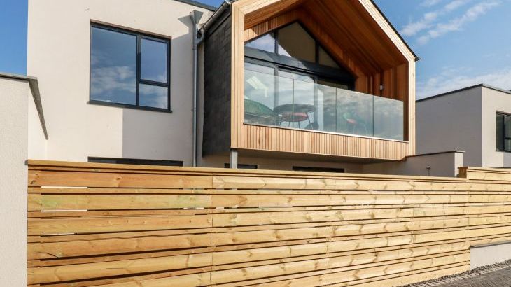 Porth Cove - Photo 3