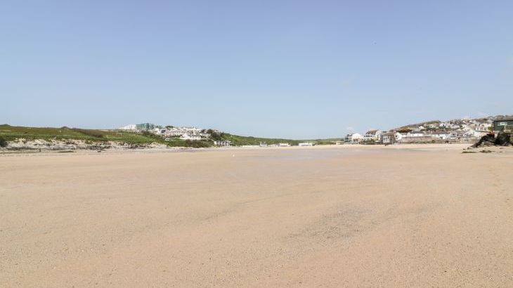 Porth Cove - Photo 40