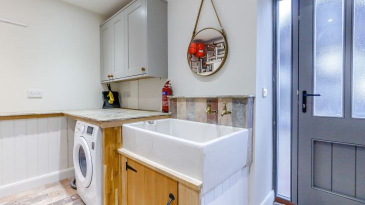 The Hay Barn - Photo 37