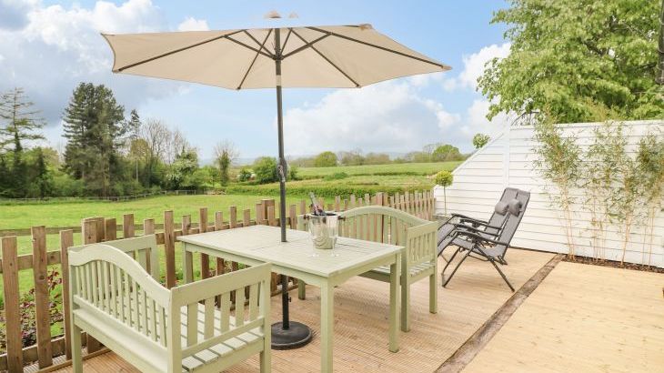 The Coach House, Bank Top Farm - Photo 25