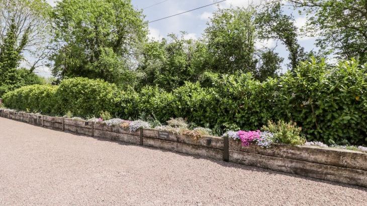 Little Lugg - Photo 33