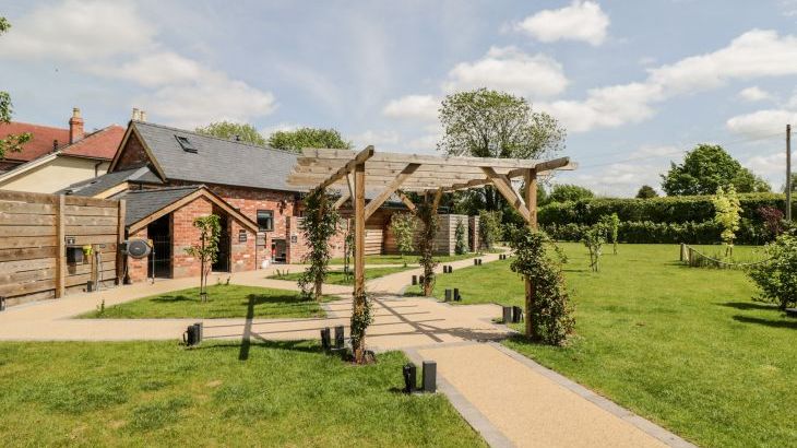 Little Lugg - Photo 38