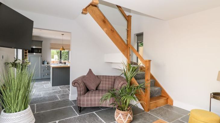 Little Lugg - Photo 5