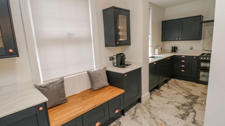 Railway House - Photo 19