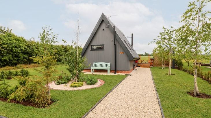 Silver Birch Lodge - Photo 2