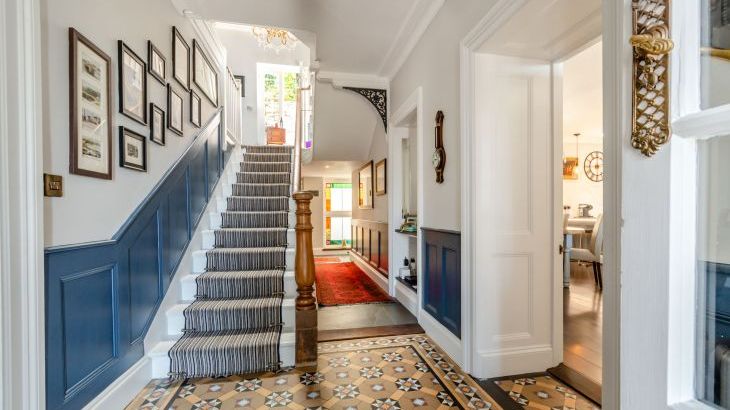 Rhodewood Lodge - Photo 2