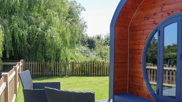 Willow Pod - Main Photo