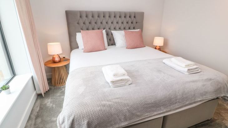 Porth Cove - Photo 15