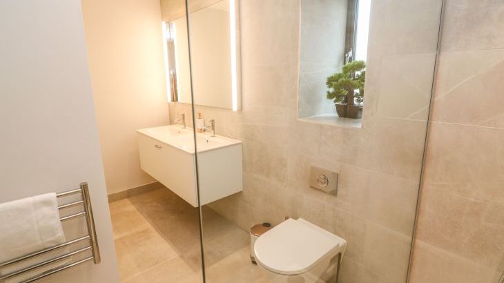 Porth Cove - Photo 18