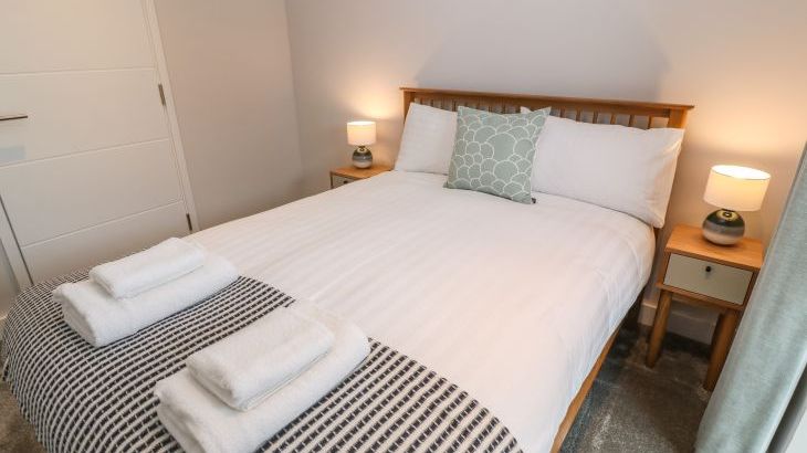 Porth Cove - Photo 23