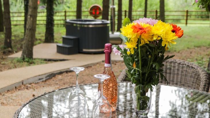 Lake View Lodge - Photo 2