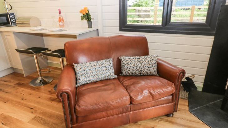 Lake View Lodge - Photo 5