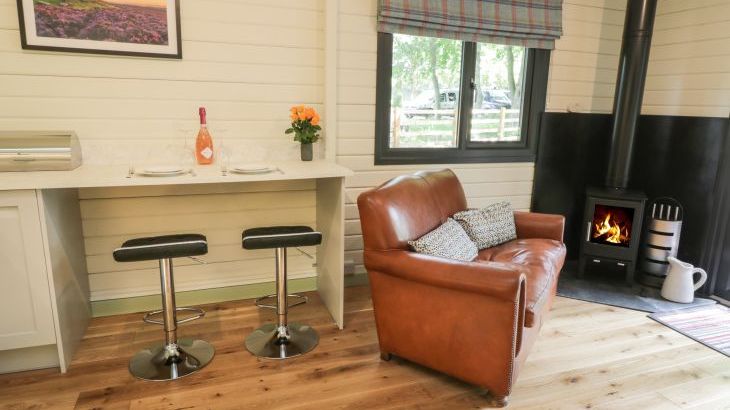 Lake View Lodge - Photo 8