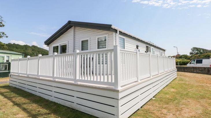 69 The Paddocks - Main Photo