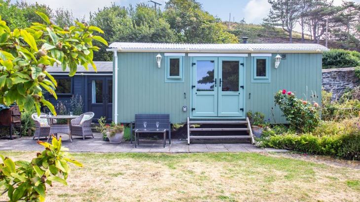 The Shepherd's Hut - Photo 19