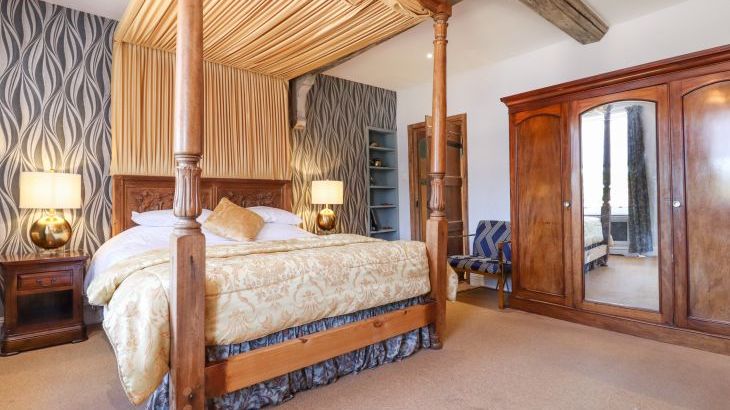 Solton Manor - Photo 18