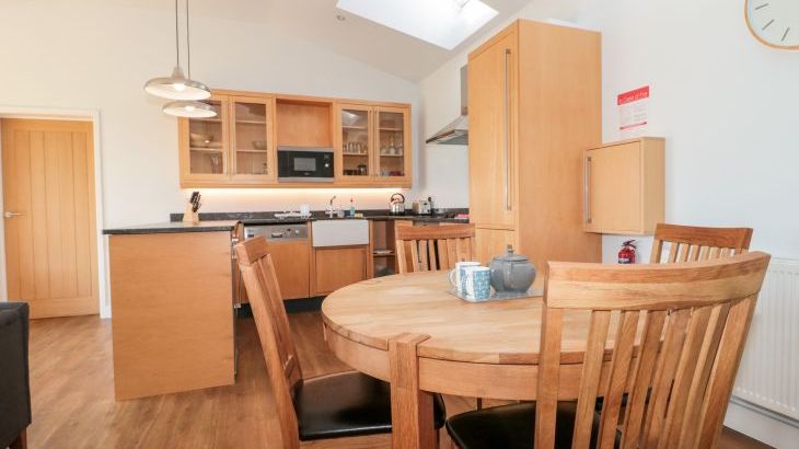 Robins Corner - Photo 4