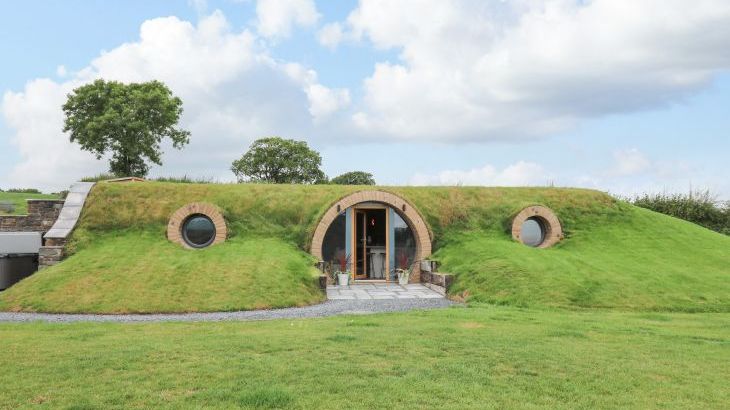 Tan Y Wawr - Derwen - Main Photo