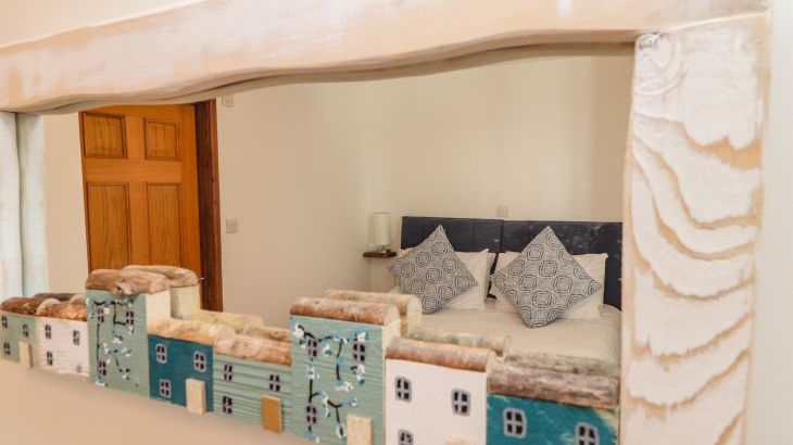 St Keverne - Photo 10