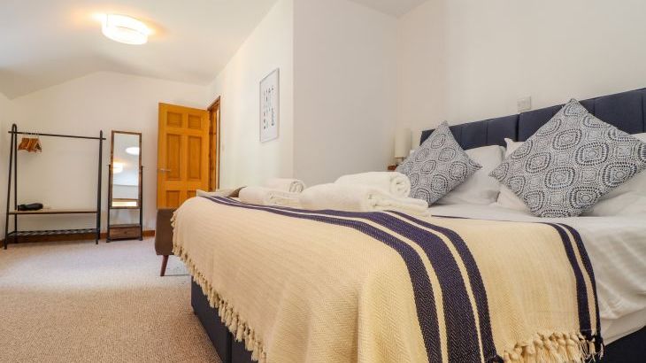 St Keverne - Photo 11