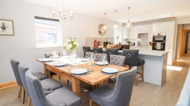 Lake View Lodge - Photo 9