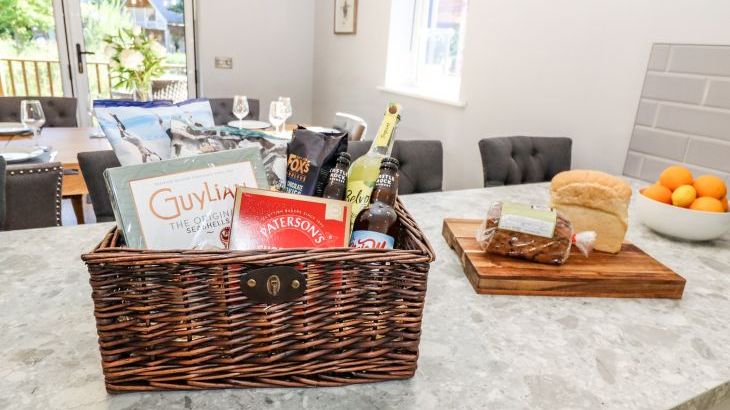 Lake View Lodge - Photo 10