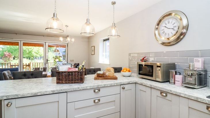 Lake View Lodge - Photo 12