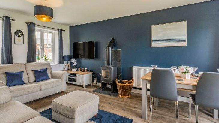 Lantern House - Photo 3