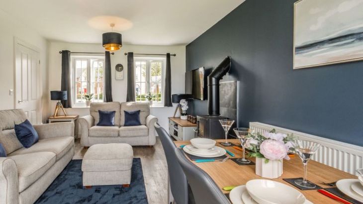 Lantern House - Photo 5