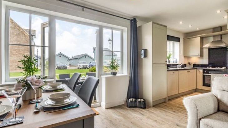 Lantern House - Photo 8