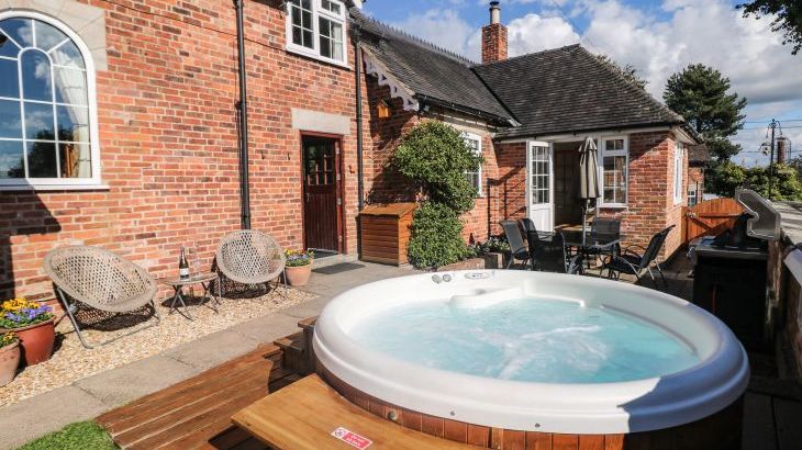 Orchard Cottage - Main Photo