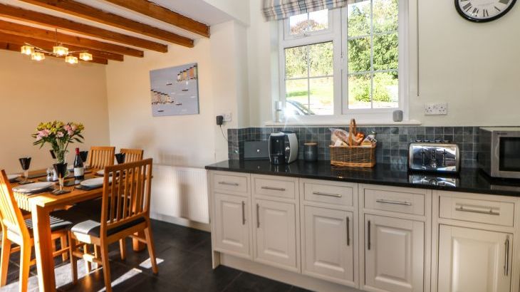 Orchard Cottage - Photo 12