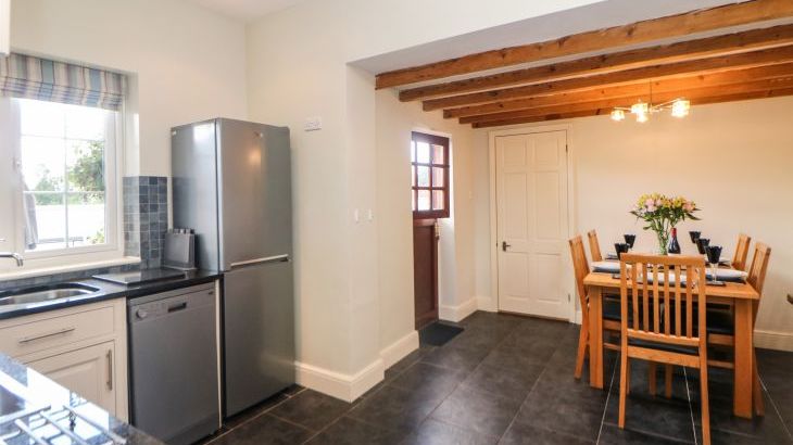 Orchard Cottage - Photo 11