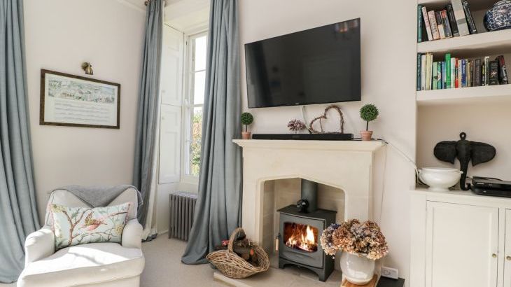 Rockstowes House - Photo 8